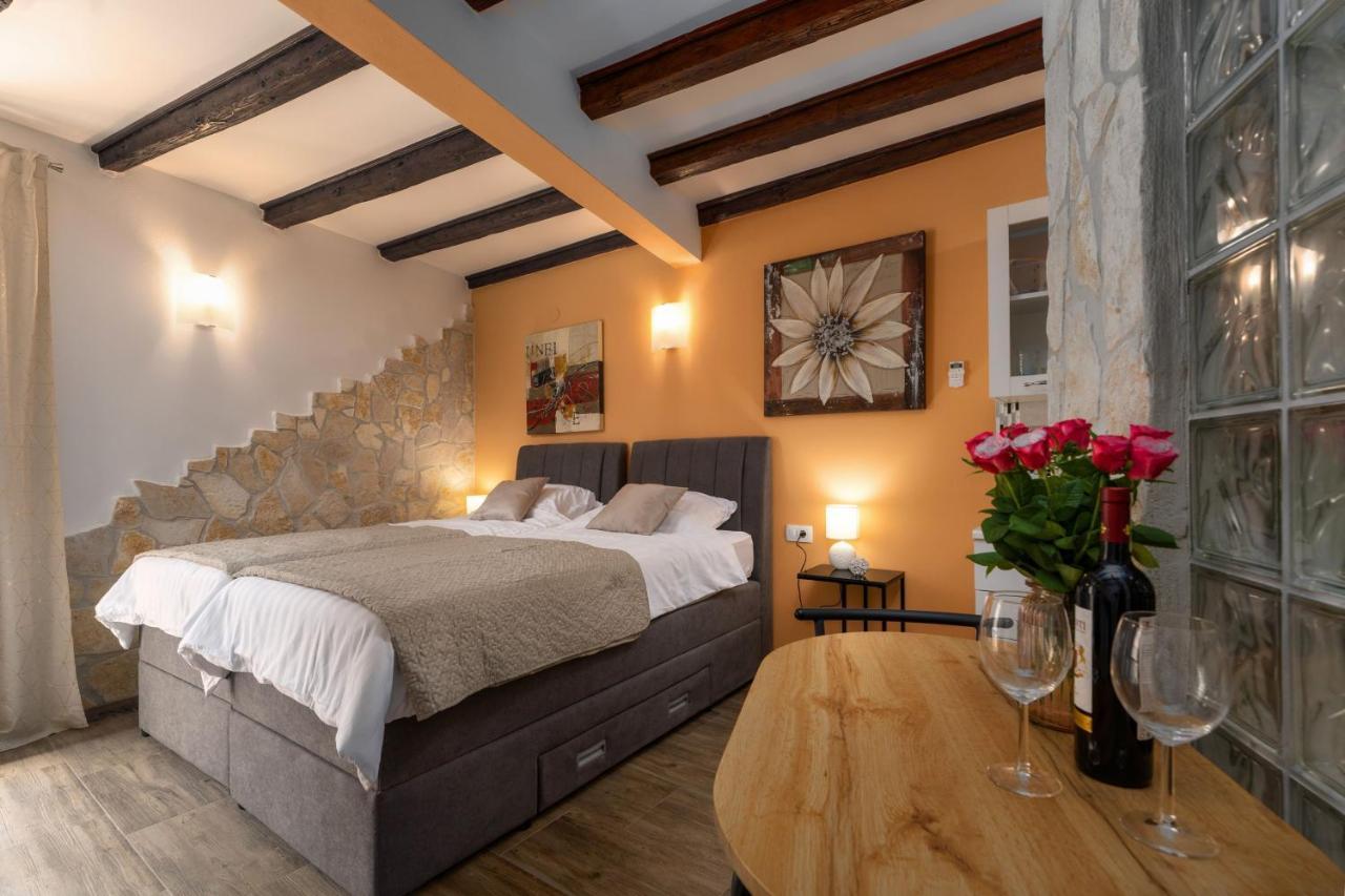 Appartamento Casa Albina Rovigno Esterno foto