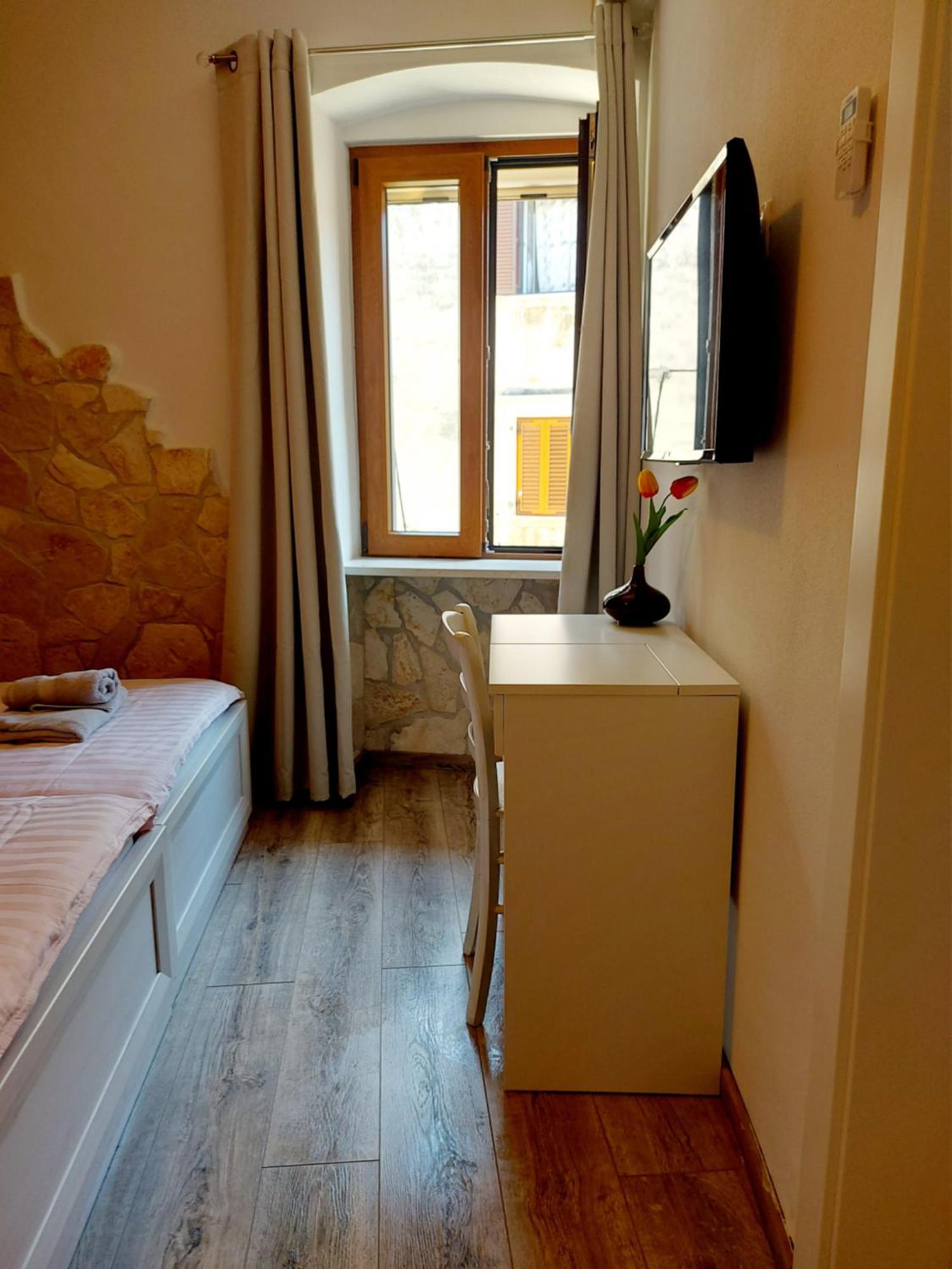 Appartamento Casa Albina Rovigno Esterno foto